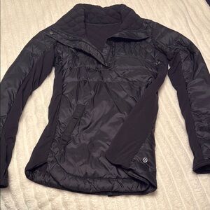 Lululemon Women's Black Quilted Jacket